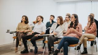 Personnes assistant à une formation 